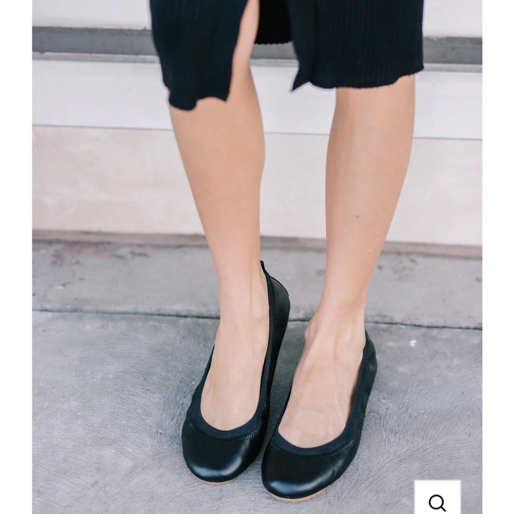 Yosi Samra black foldable ballet flats